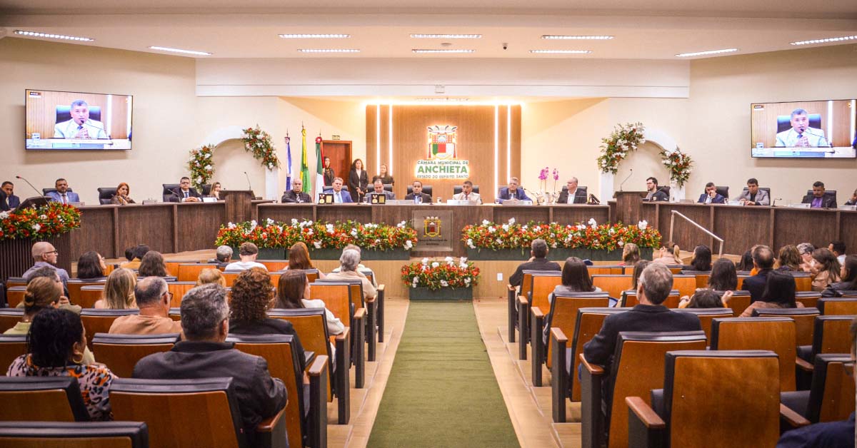 NOTÍCIA: Câmara de Anchieta homenageia 89 personalidades em Sessão Solene de São José de Anchieta